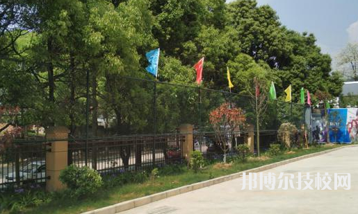 貴州郵電學(xué)校2021年報(bào)名條件、招生要求、招生對(duì)象