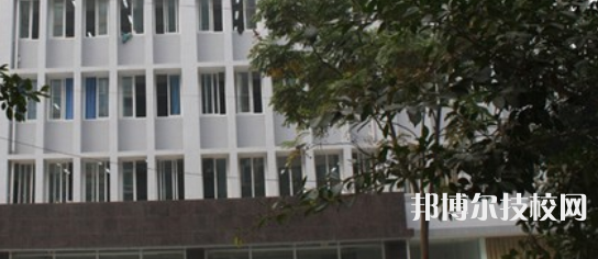天府成人中等專業(yè)學(xué)校2021年宿舍條件