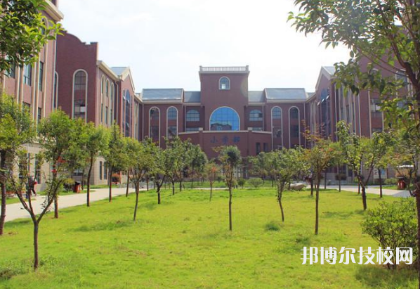 陜西石油化工學(xué)校2021年有哪些專業(yè)