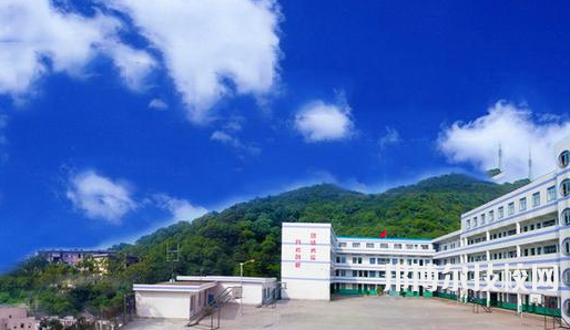 浙江醫(yī)藥技術學校