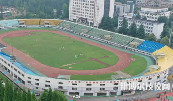 貴陽白云職業(yè)技術學校2021年招生錄取分數(shù)線