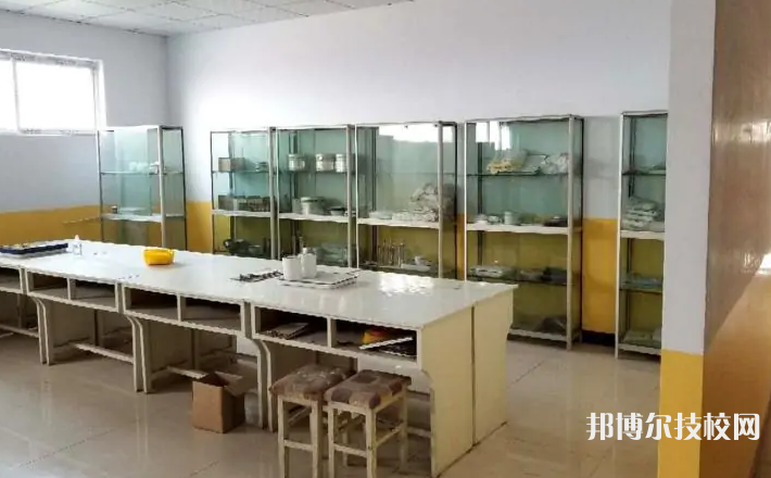 磁縣職業(yè)技術(shù)教育中心2021年招生辦聯(lián)系電話