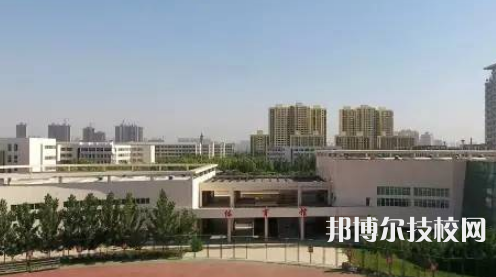衡水科技工程學(xué)校2021年招生辦聯(lián)系電話