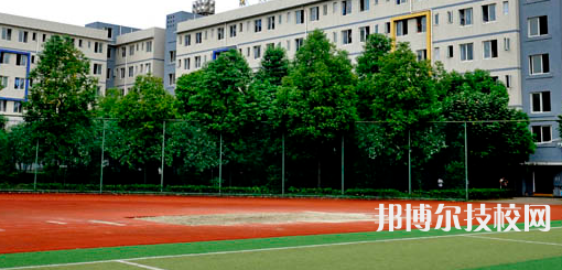 四川省簡陽市高級職業(yè)中學2021年招生錄取分數(shù)線
