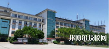 四川現(xiàn)代藝術(shù)學(xué)校地址在哪里