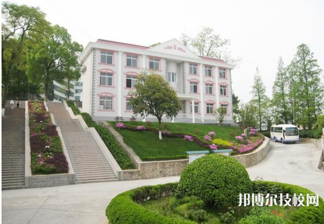 延安衛(wèi)生學校怎么樣、好不好