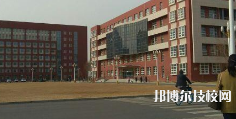 河北建筑工程學(xué)校2021年學(xué)費、收費多少 