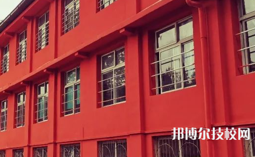 貴陽(yáng)經(jīng)濟(jì)技術(shù)學(xué)校2021年學(xué)費(fèi)、收費(fèi)多少