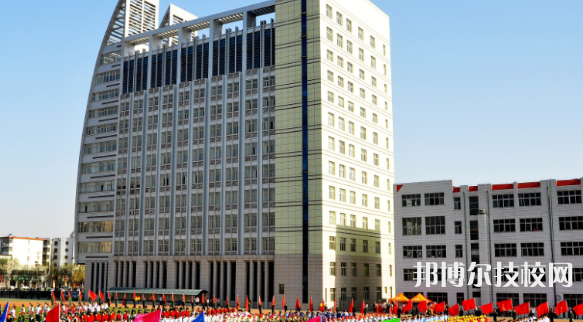 保定工程技術(shù)學(xué)校2021年招生辦聯(lián)系電話
