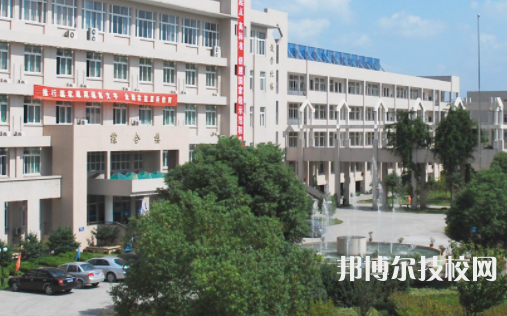 杭州臨平職業(yè)高級(jí)中學(xué)3