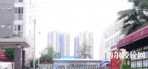 成都華商理工職業(yè)學(xué)校怎么樣、好不好