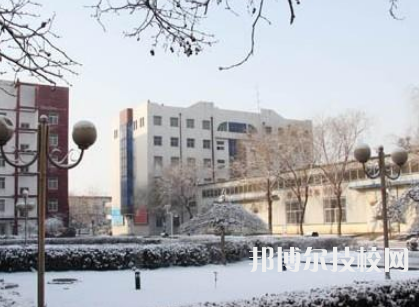 邢臺(tái)現(xiàn)代職業(yè)學(xué)校2021年報(bào)名條件、招生要求、招生對(duì)象