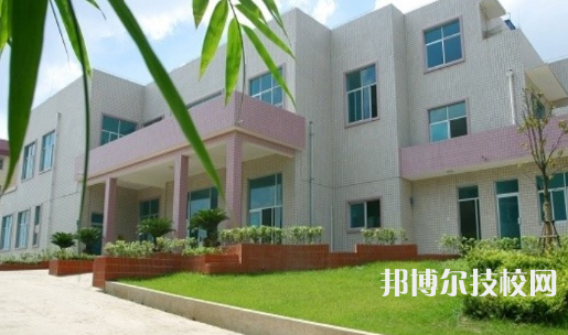 貴陽長(zhǎng)城職業(yè)學(xué)校2021年報(bào)名條件、招生要求、招生對(duì)象