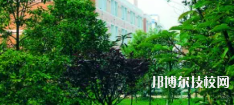 成都華夏旅游商務(wù)學(xué)校2021年招生辦聯(lián)系電話