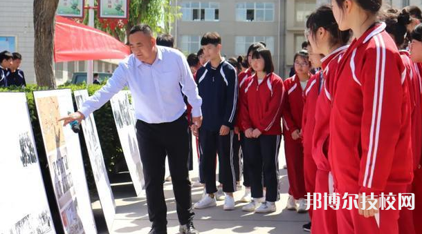 平山縣職業(yè)教育中心2021年報名條件、招生要求、招生對象