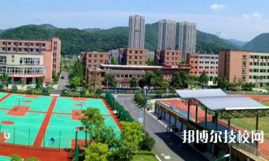 浙江桐廬職業(yè)技術(shù)學校6
