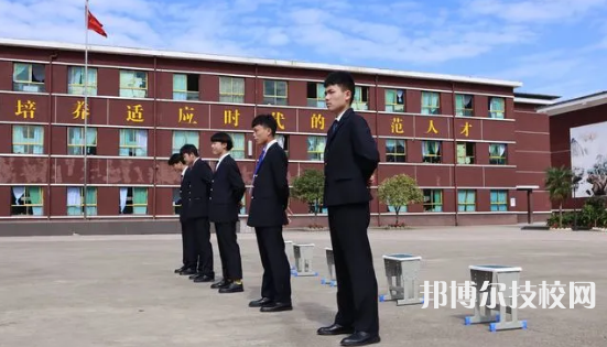 貴陽中華職業(yè)學(xué)校2021年報(bào)名條件、招生要求、招生對象