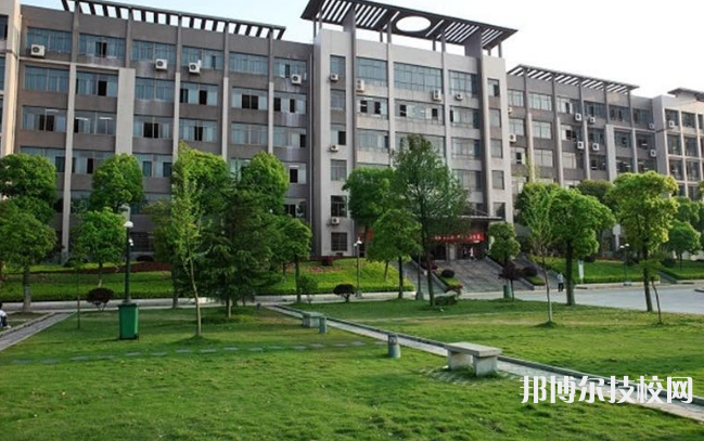 白河縣職教中心網(wǎng)站網(wǎng)址