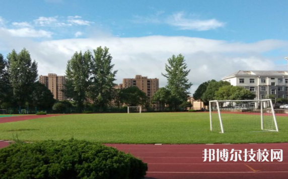 淳安育才學(xué)校1