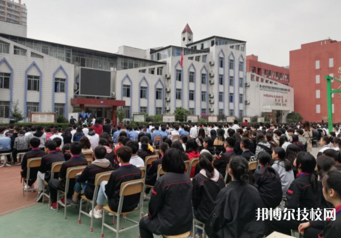 重慶商務(wù)高級技工學(xué)校2022年有哪些專業(yè)