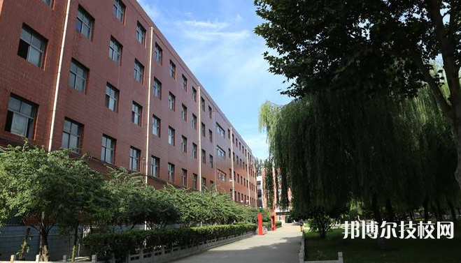 石家莊東華鐵路學(xué)校怎么樣、好不好