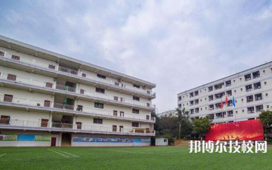 重慶光華女子職業(yè)中等專業(yè)學(xué)校2022年有哪些專業(yè)