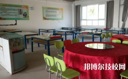 余慶中等職業(yè)學(xué)校2021年招生辦聯(lián)系電話