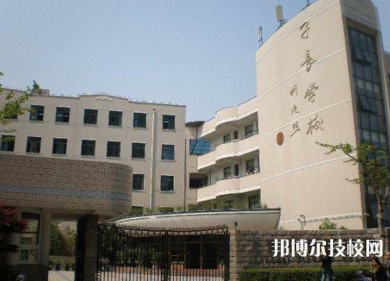 鎮(zhèn)安縣職業(yè)教育中心網(wǎng)站網(wǎng)址