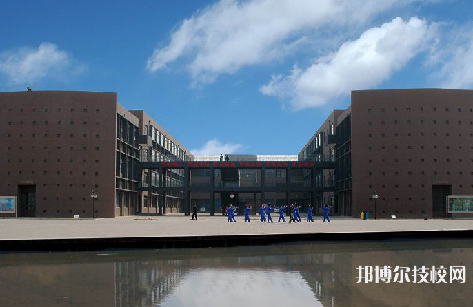 邯鄲職教中心2021年報名條件、招生要求、招生對象