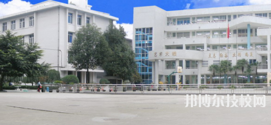 四川成都禮儀職業(yè)中學2021年報名條件、招生要求、招生對象