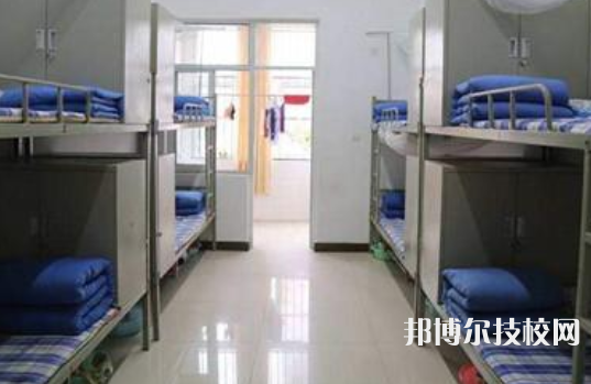 重慶知行衛(wèi)生學(xué)校2021年宿舍條件