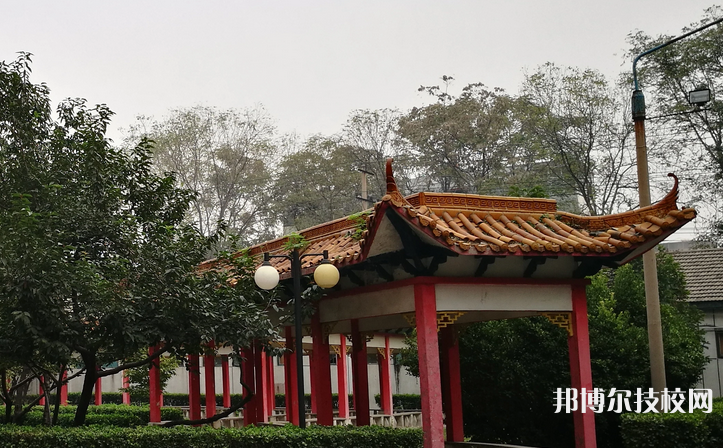 石家莊鐵路運輸學校2021年招生辦聯(lián)系電話