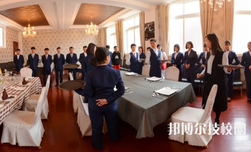 遵義旅游學(xué)校網(wǎng)站網(wǎng)址