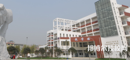 四川商務(wù)學(xué)校2021年報(bào)名條件、招生要求、招生對(duì)象