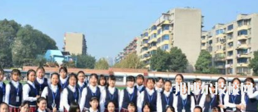 成都圣亞技工學(xué)校怎么樣、好不好