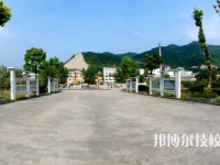 銅仁中等職業(yè)學(xué)校2023年報(bào)名條件、招生要求、招生對象