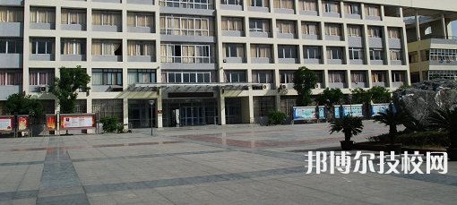 四川大邑職業(yè)高級(jí)中學(xué)2021年報(bào)名條件、招生要求、招生對(duì)象