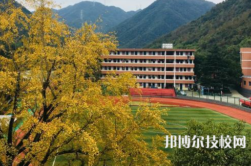 寧波四明職業(yè)高級(jí)中學(xué)6