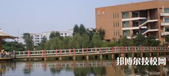 成都成工科技工程技工學(xué)校2021年有哪些專業(yè)