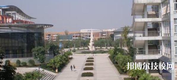 成都成工科技工程技工學(xué)校地址在哪里