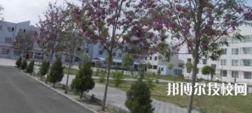 金塔汽車修理中等專業(yè)學校地址在哪里