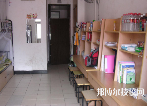 重慶育才職業(yè)教育中心2022年宿舍條件
