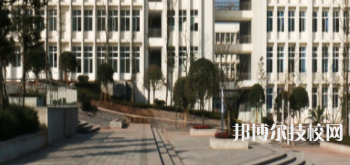 成都信息技術(shù)學(xué)校2021年招生簡章