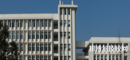 成都信息技術(shù)學(xué)校網(wǎng)站網(wǎng)址