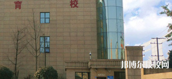 四川科華高級(jí)技工學(xué)校2021年學(xué)費(fèi)、收費(fèi)多少