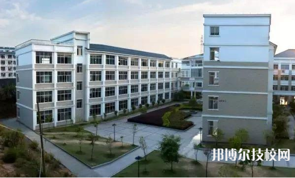 石家莊廣播電視中等專(zhuān)業(yè)學(xué)校2021年招生辦聯(lián)系電話(huà)