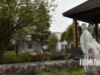 四川礦產(chǎn)機電技師學院2023年招生辦聯(lián)系電話