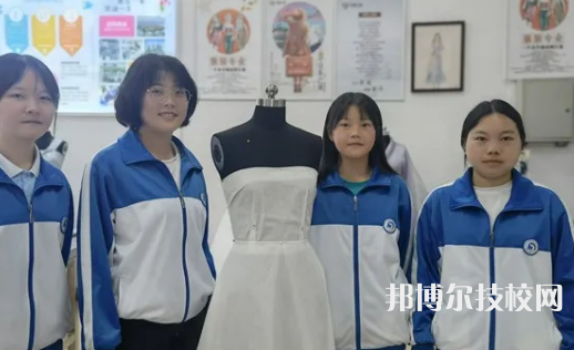 畢節(jié)七星關(guān)中等職業(yè)學(xué)校2021年報(bào)名條件、招生要求、招生對(duì)象