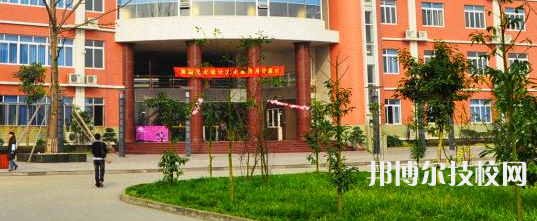 四川航天技師學(xué)院2021年招生簡(jiǎn)章