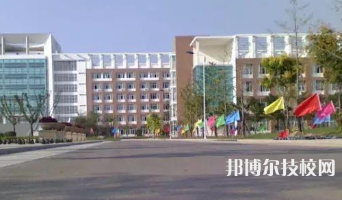 石家莊聯(lián)華職業(yè)中專學(xué)校怎么樣、好不好